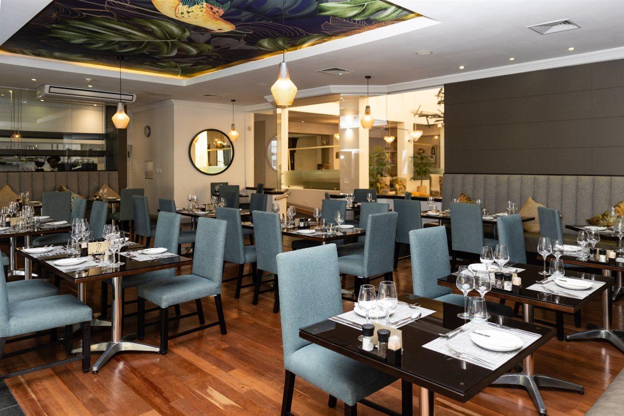 Nh The Lord Charles Hotel 4*