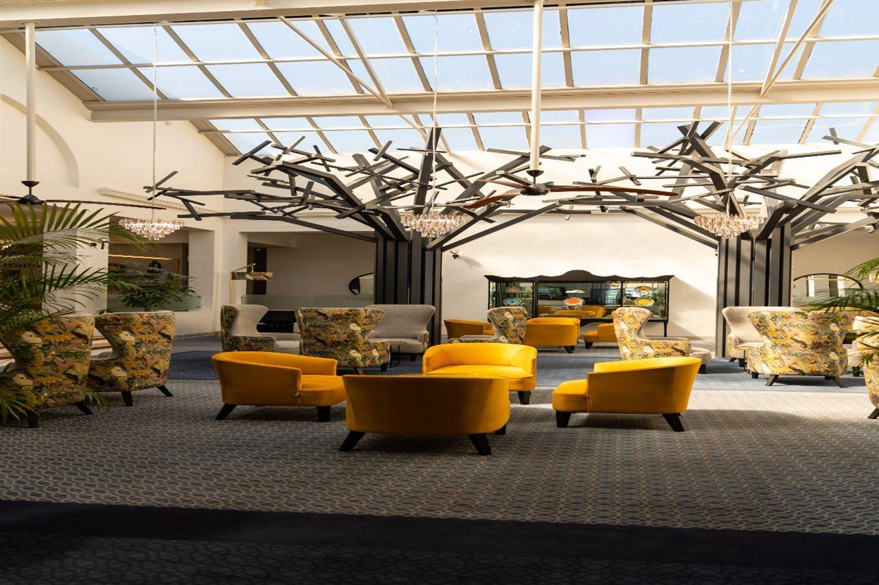 Nh The Lord Charles Hotel 4*