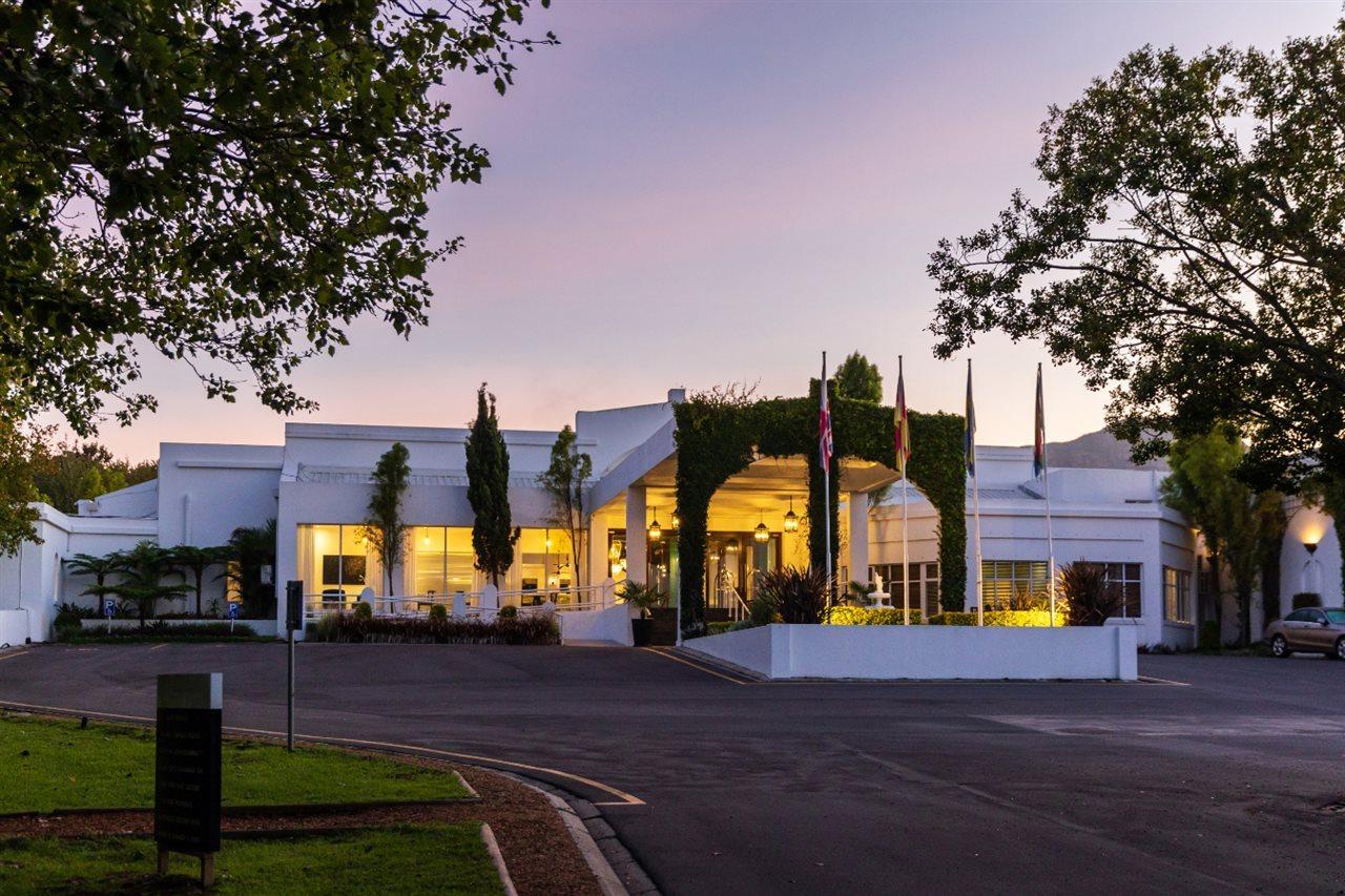 Hotel Nh The Lord Charles 4*